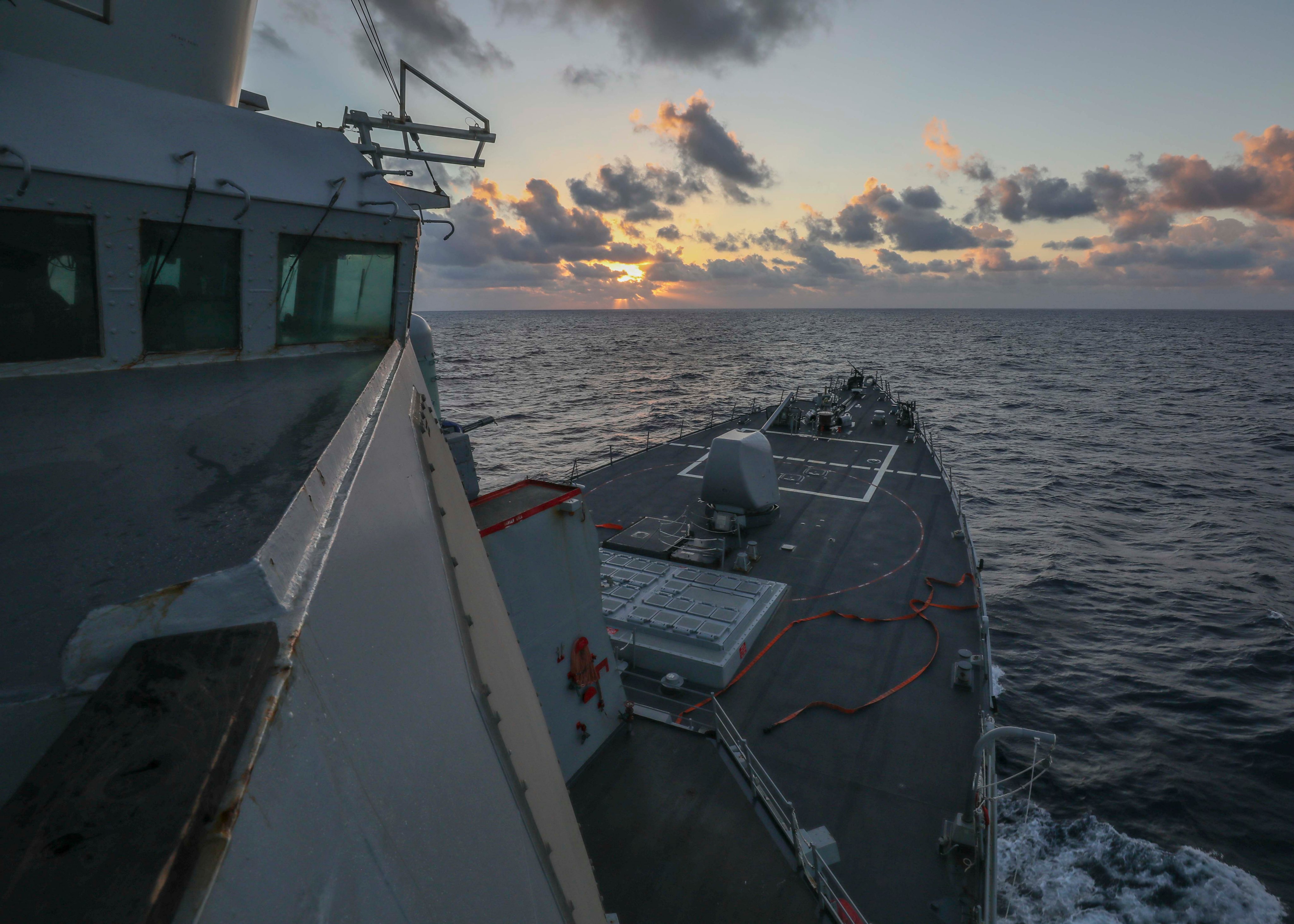 共軍稱美艦駛入南海遭驅離　美軍駁斥：假的！